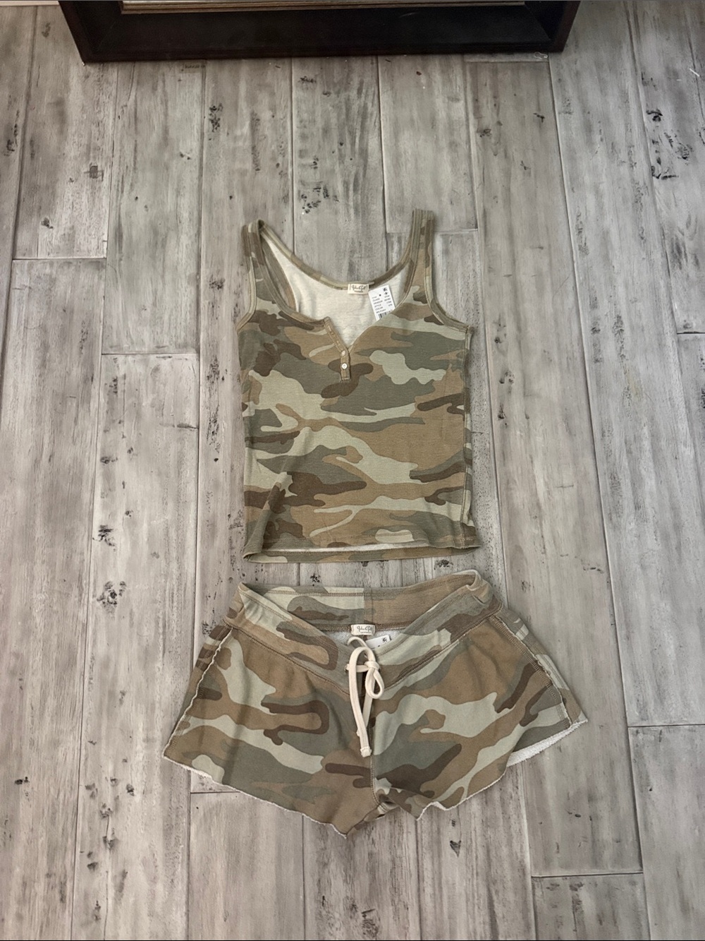 New with tags Brandy Melville camo matching shorts and tank